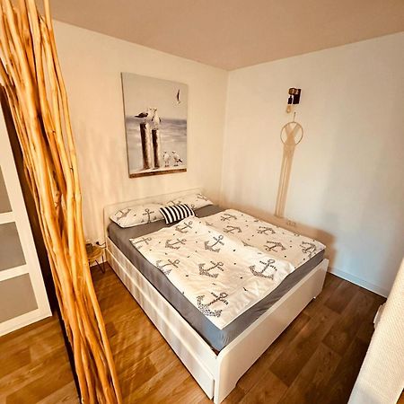 Emily'S Deichbude In Einer Historischen Villa In Dornumersiel Esterno foto